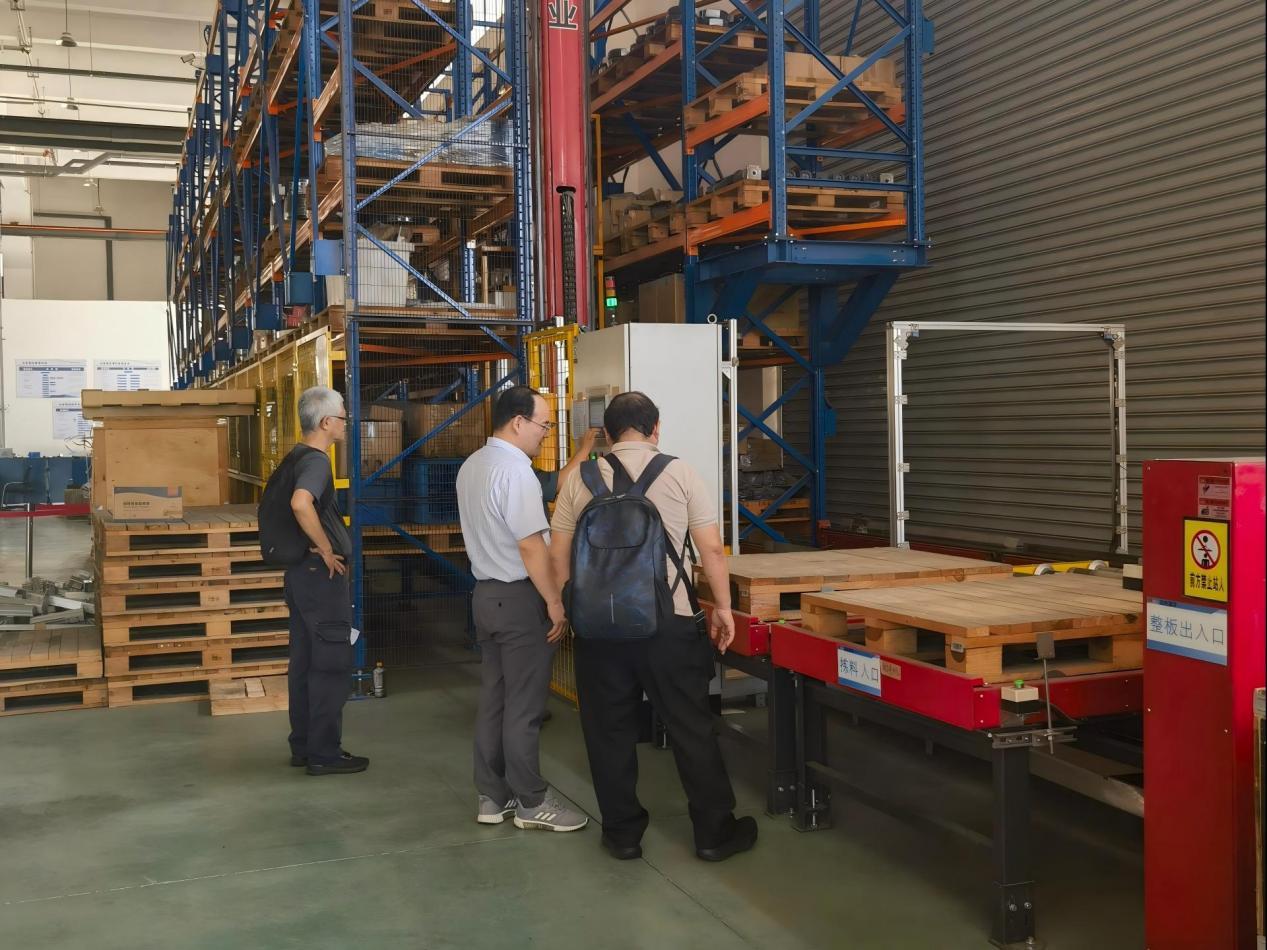 Malaysian customer looking at the device